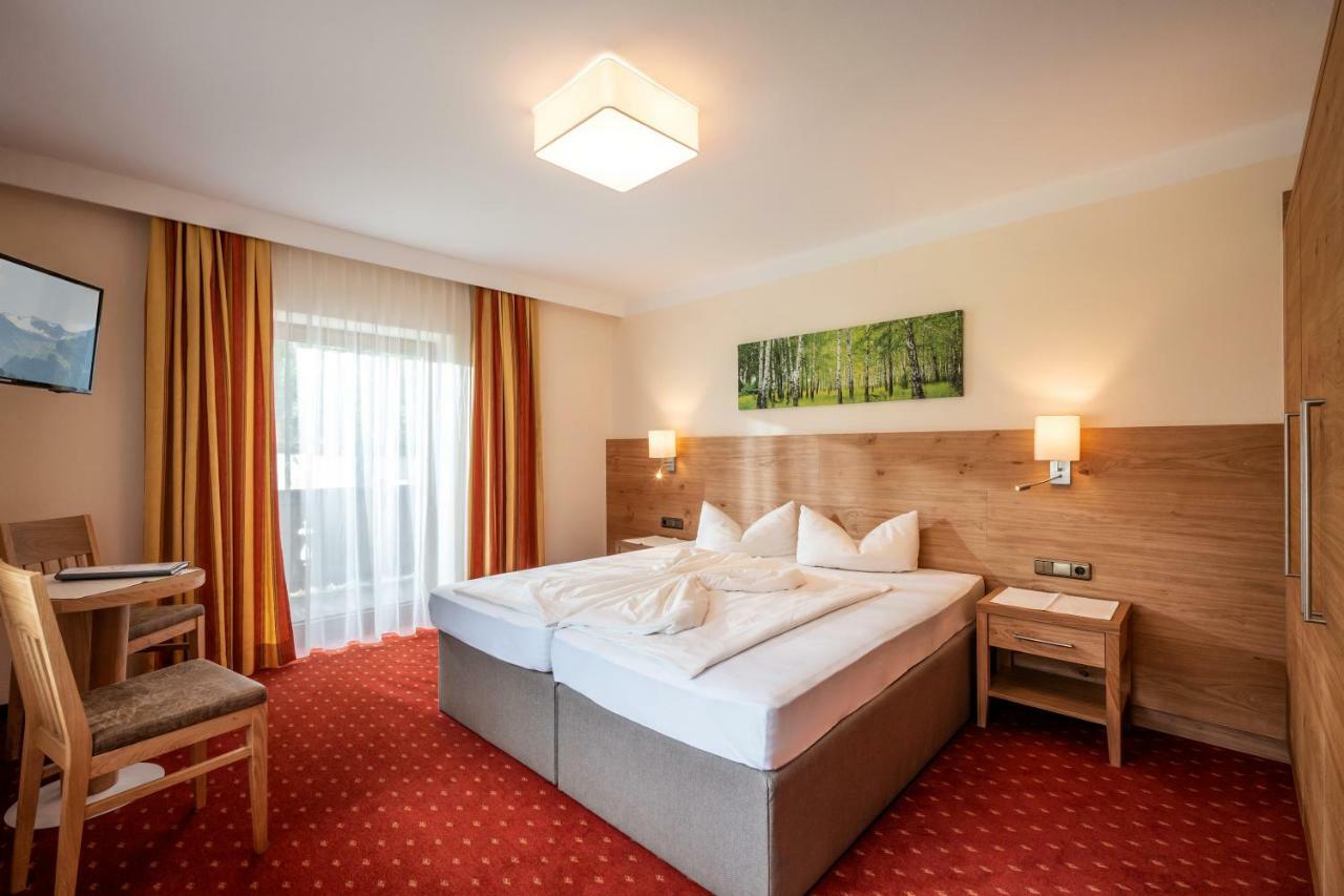 Hotel Garni Birkenhof Mayrhofen Exterior foto